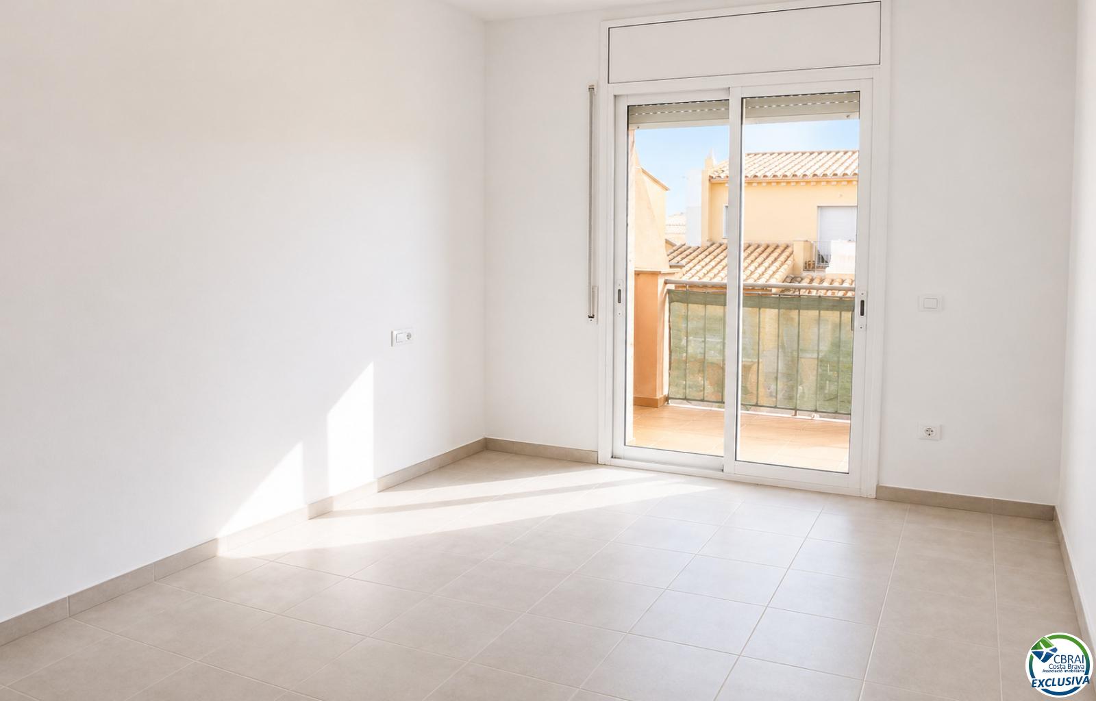 Beautiful house at the entrance of Empuriabrava. - Masnou - Ref. CBR6551 - photo 8
