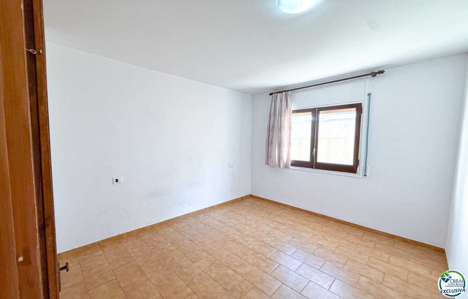 Apartment for Sale in Roses - Centre - Ref. CBR6600 - photo 5