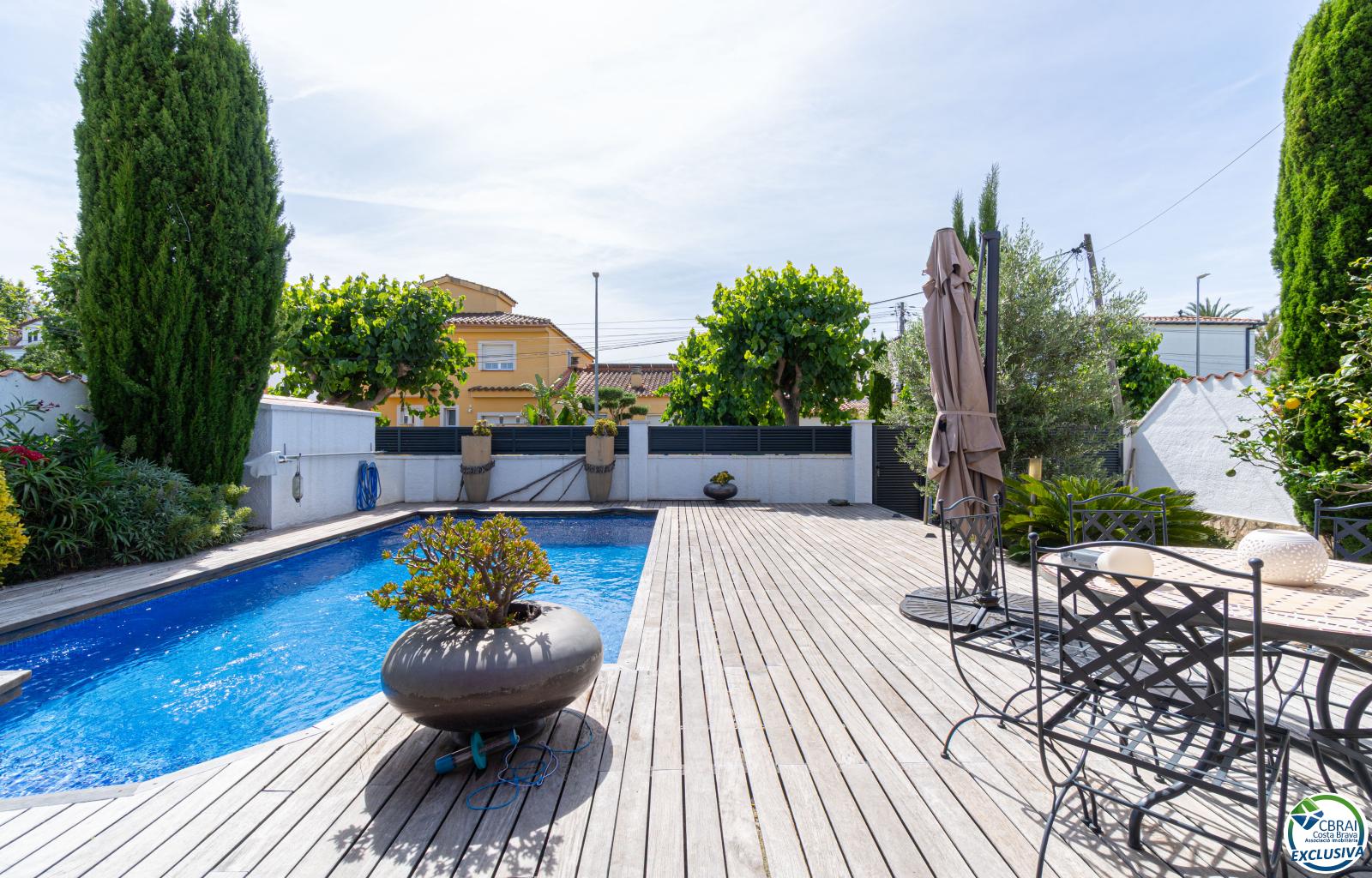 Stunning renovated house with pool in Empuriabrava - Peni - Ref. CBR6547 - photo 28
