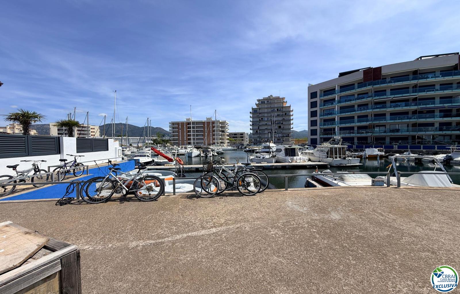 Mooring of 3 x 8 metres, suitable for both sailing and motor boats. - Santa Margarida - Ref. CBR6484 - photo 24