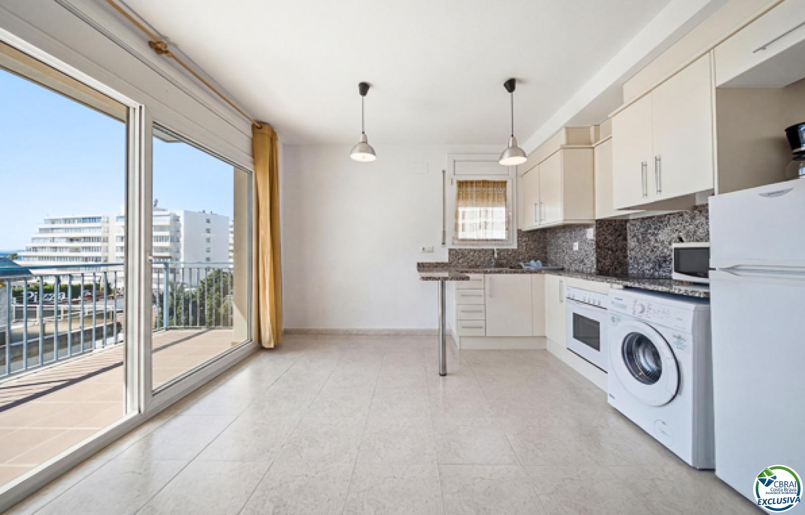 150 metres from the beach with sea views, TOURISTIC LICENCE - Santa Margarida - Ref. CBR6546 - photo 7