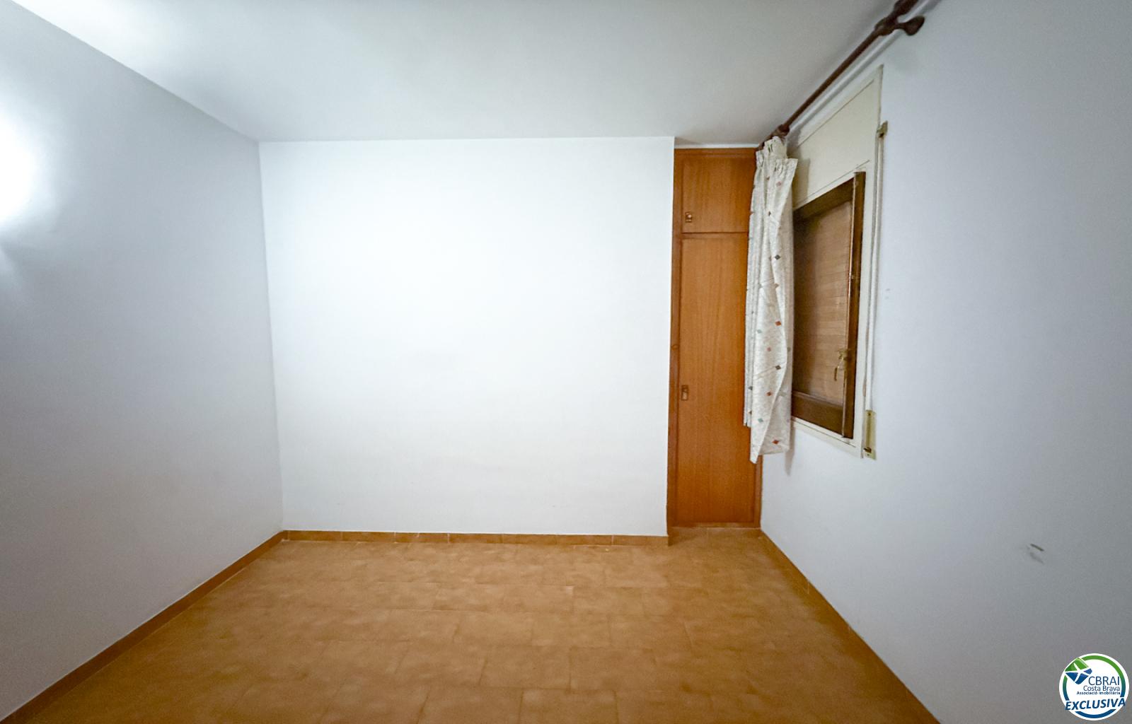 Apartment for Sale in Roses - Centre - Ref. CBR6600 - photo 9