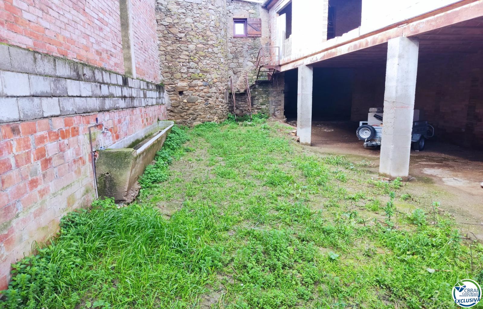 Urban Residential Warehouse in Vilanova de la Muga. - Ref. CBR6380 - photo 8