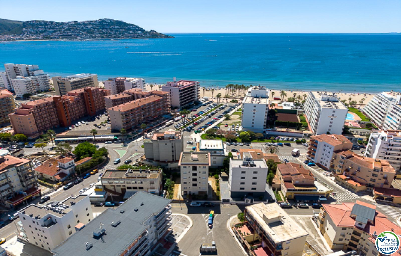 150 metres from the beach with sea views, TOURISTIC LICENCE - Santa Margarida - Ref. CBR6546 - photo 30