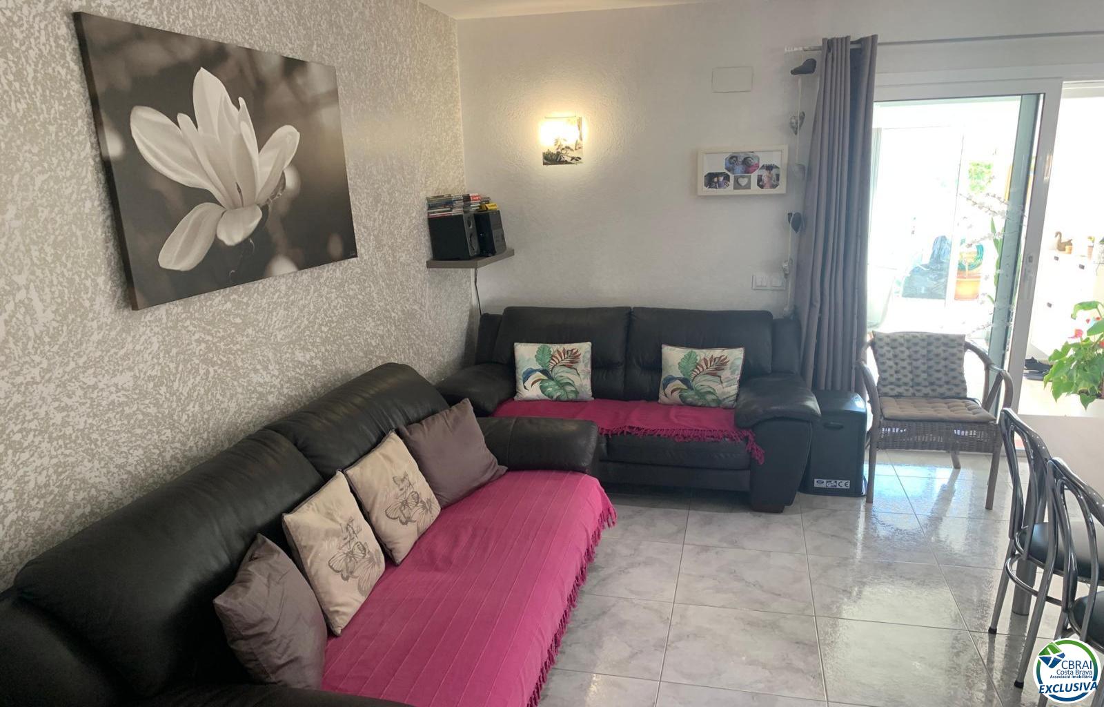 Beautiful 3 bedroom house with garden in Santa Margarita-Roses - Santa Margarida - Ref. CBR6417 - photo 15