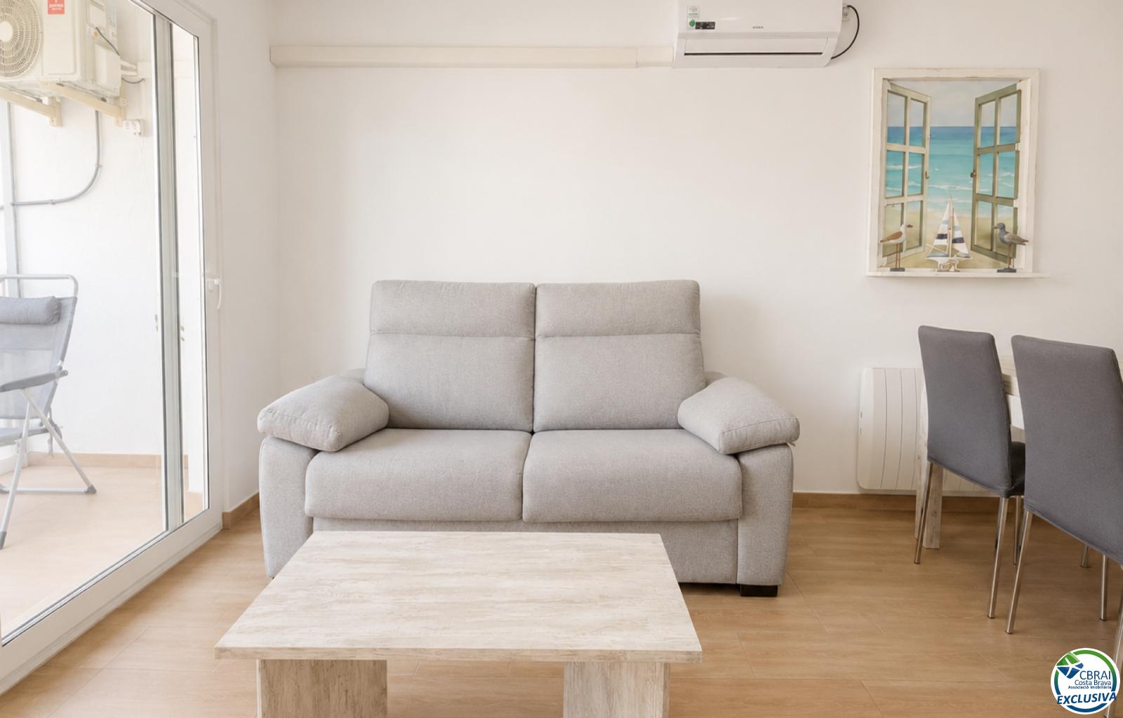 Fully renovated apartment just 100 metres from the beach Tourist licence - Muga - Ref. CBR6614 - photo 9