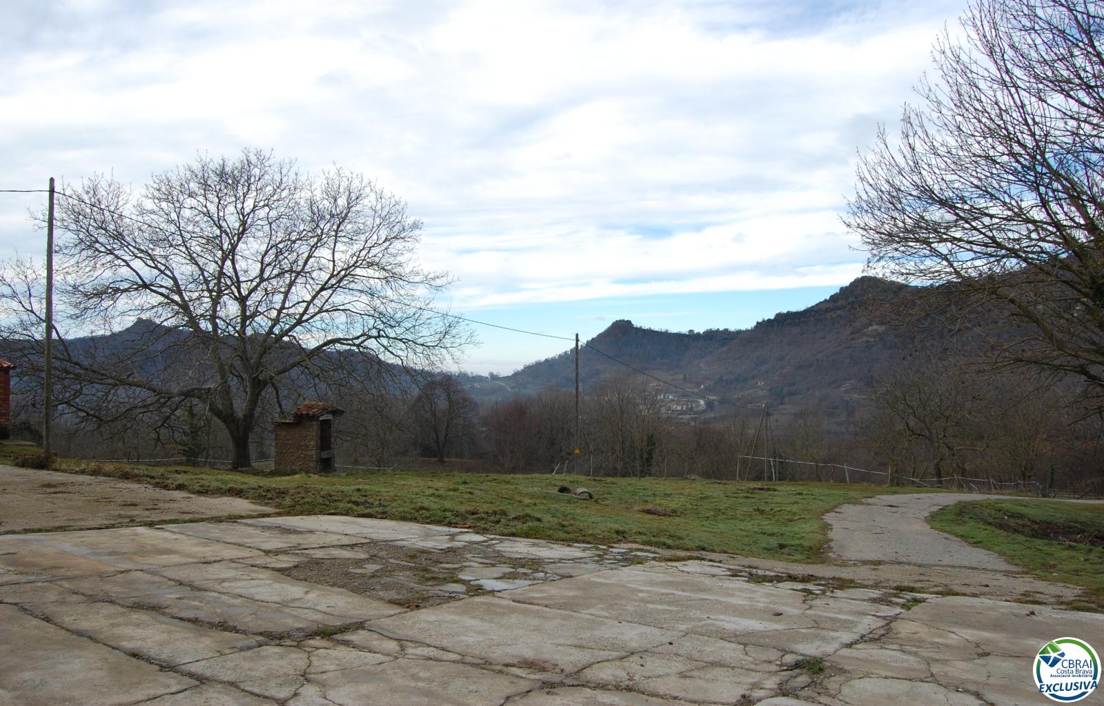 Magnificent livestock and forestry estate in Vidrà, 3.5 km from the village with a paved access road. It covers an area of ​​108 hectares. - Ref. CBR6381 - photo 15