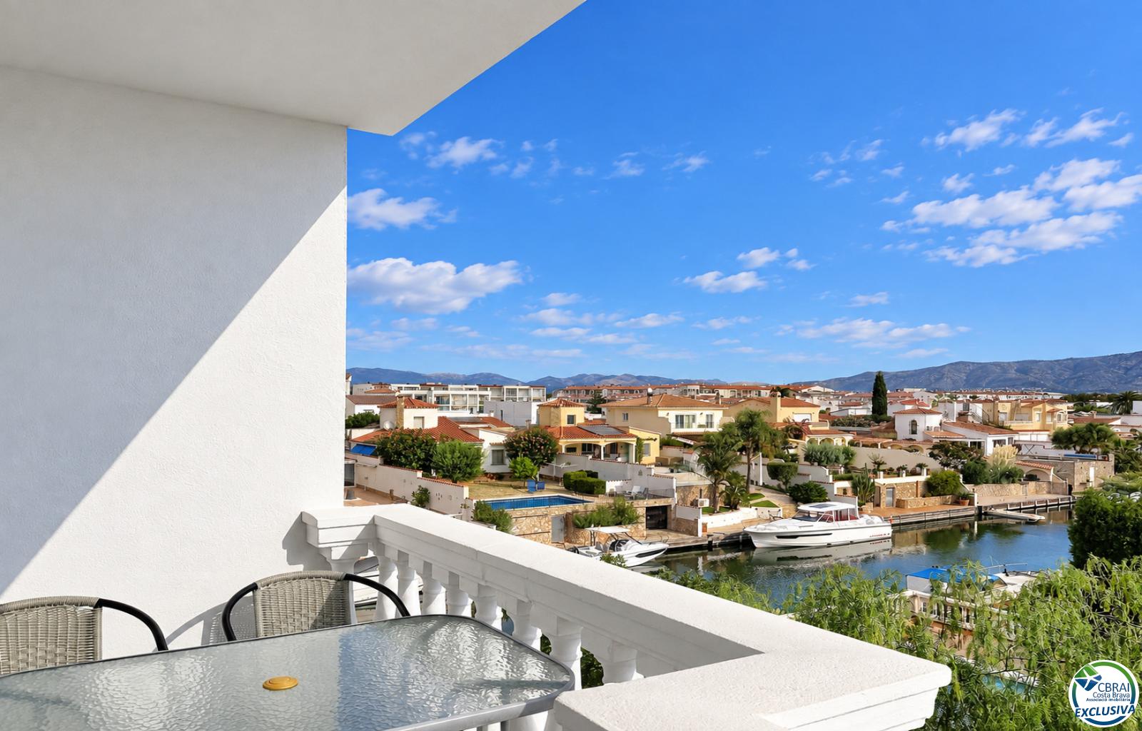 For sale 1-bedroom apartment with canal view, parking and communal pool - Freser - Ref. CBR6679 - photo 3