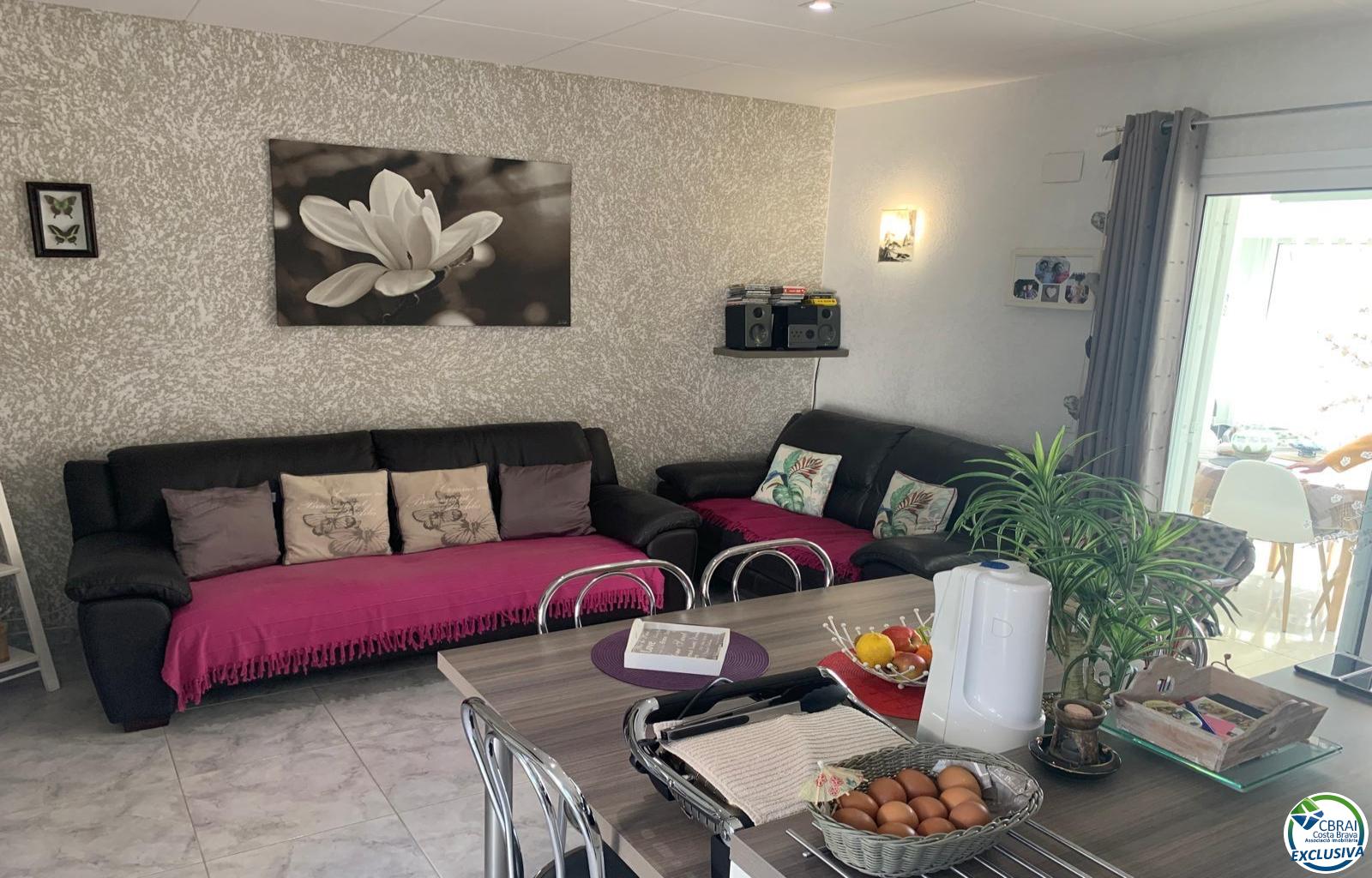 Beautiful 3 bedroom house with garden in Santa Margarita-Roses - Santa Margarida - Ref. CBR6417 - photo 14
