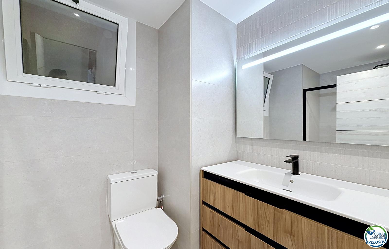 Appartement 2 chambres rénové avec terrasse à Santa Margarida, Rosas - Ref. CBR6684 - photo 19