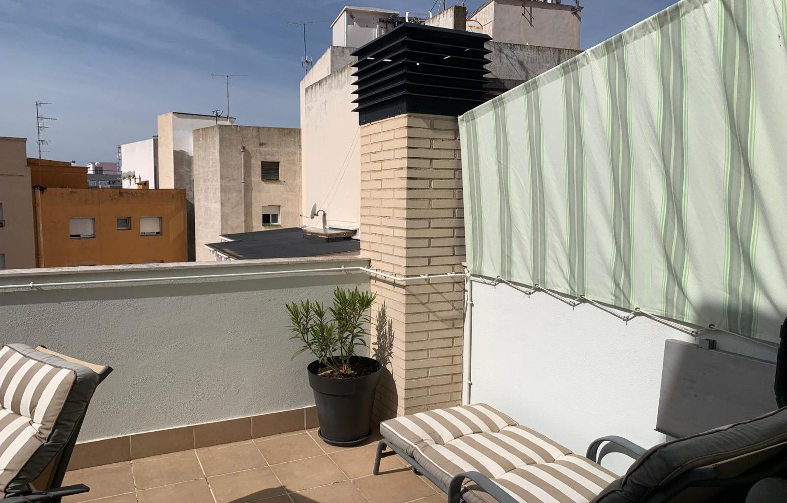 Beautiful top-floor apartment in the center of Rosas - Centre - Ref. CBR6460 - photo 6