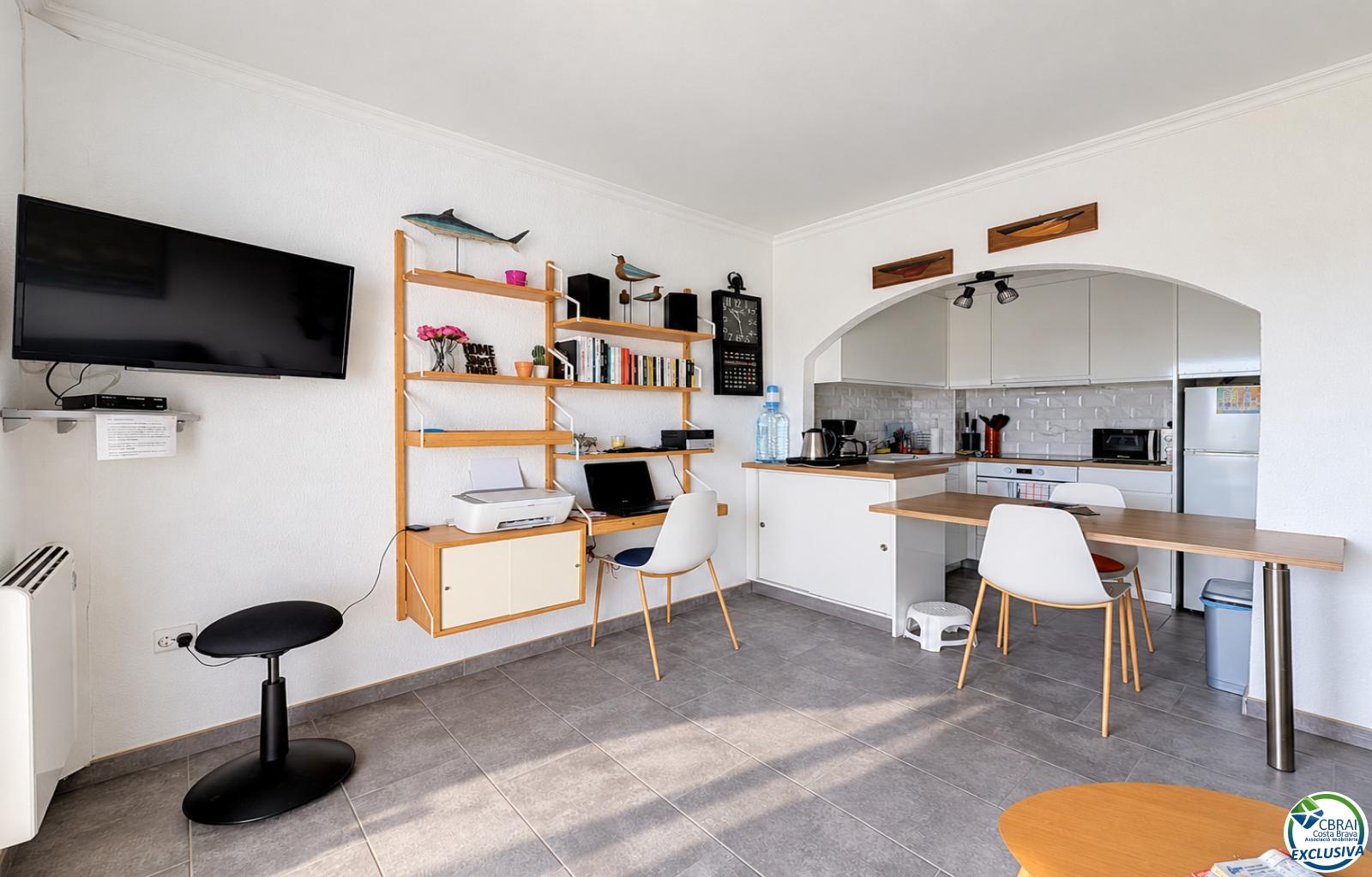 For sale 1-bedroom apartment with canal view, parking and communal pool - Freser - Ref. CBR6679 - photo 9