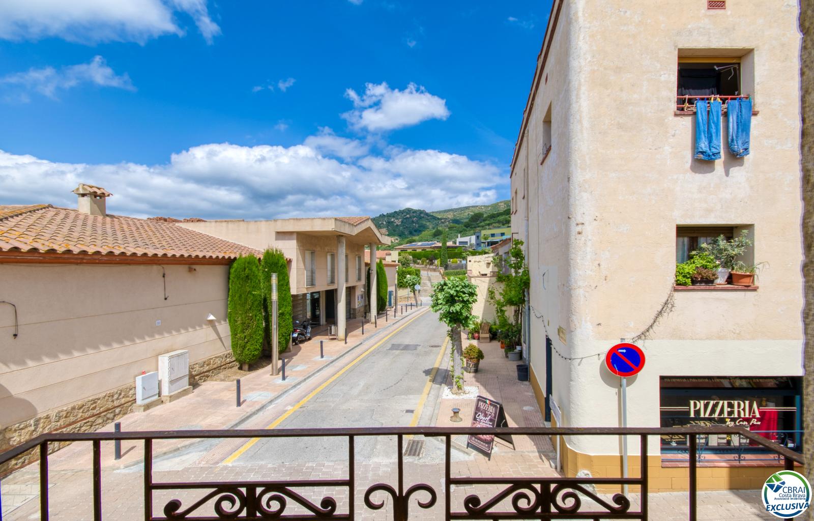 Authenticity and Potential: Village House with "Voltes Catalanes" in the Heart of Palau-saverdera - Centre - Ref. CBR6447 - photo 43