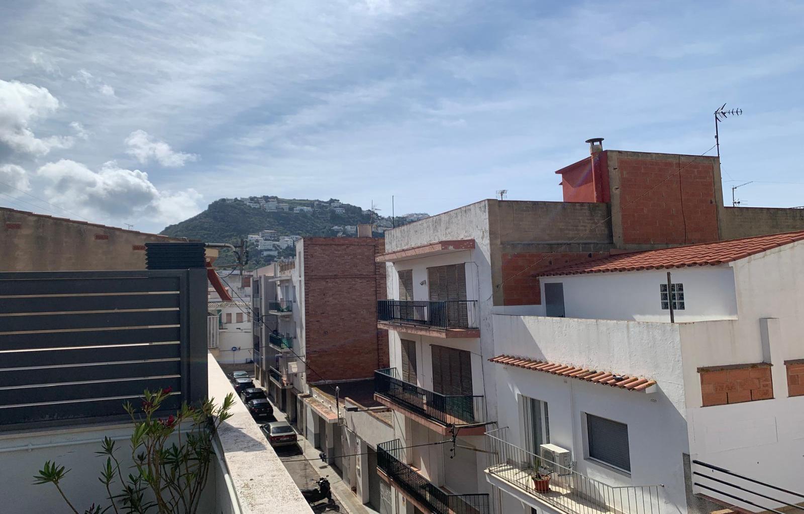 Beautiful top-floor apartment in the center of Rosas - Centre - Ref. CBR6460 - photo 8