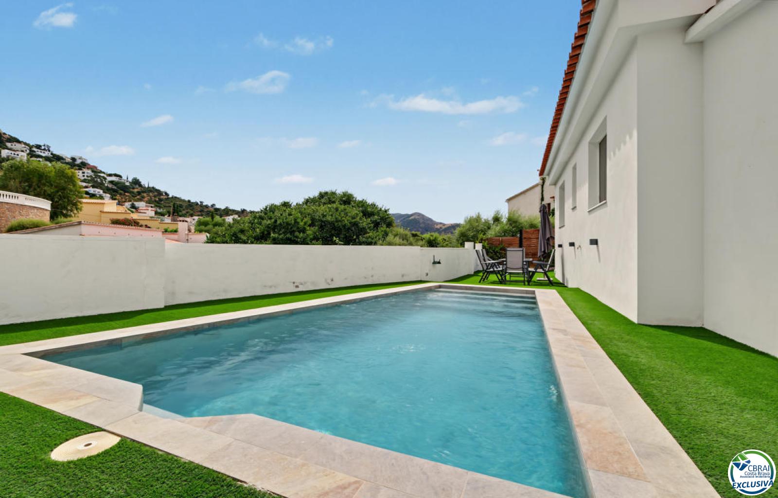 Casa amb llicència turística, piscina i vistes a la badia de Roses - Mas Fumats - Ref. CBR6606 - foto 4