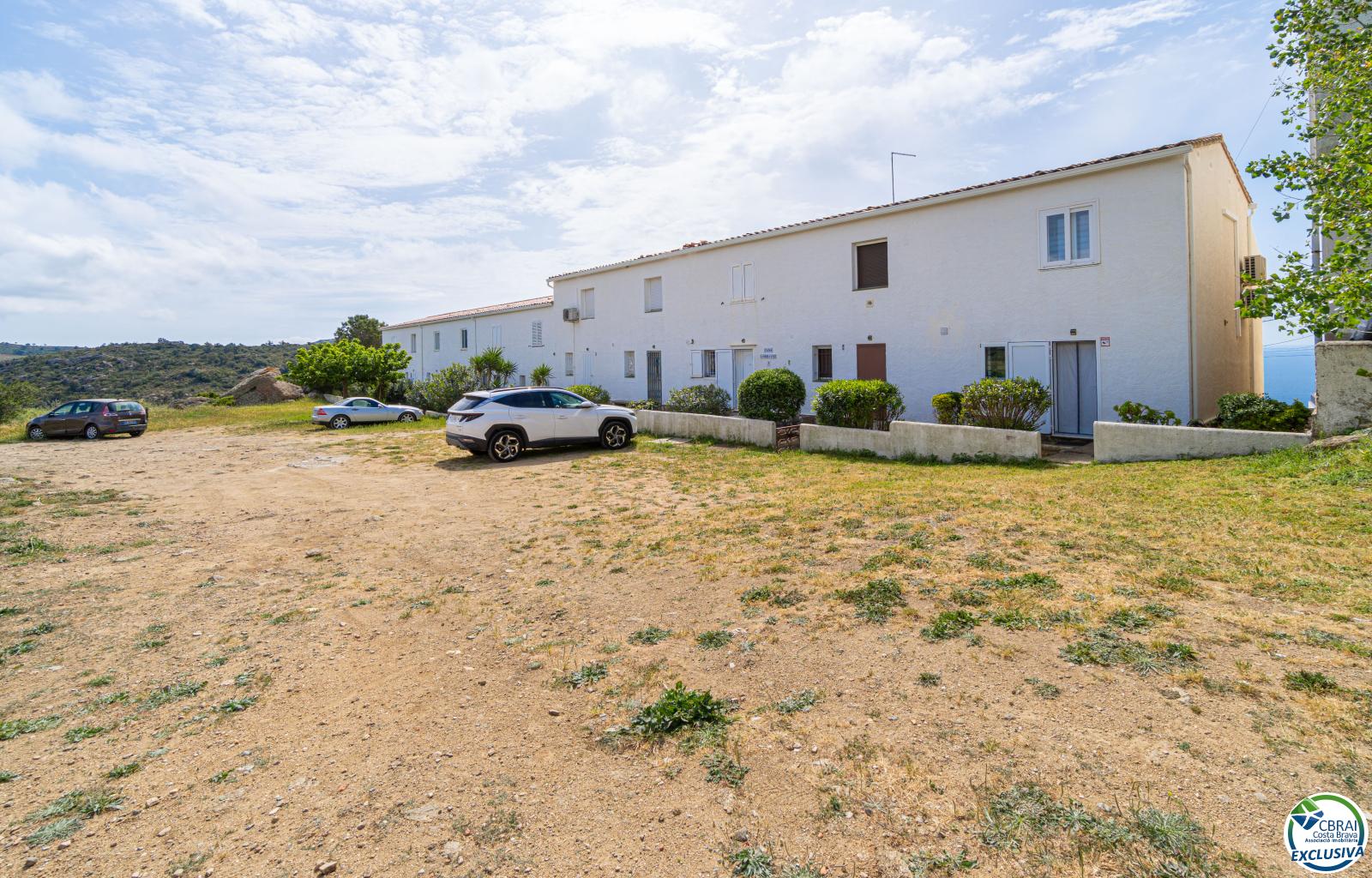 Semi-detached chalet for sale on Joan Timoneda Street - Canyelles - Ref. CBR6446 - photo 29