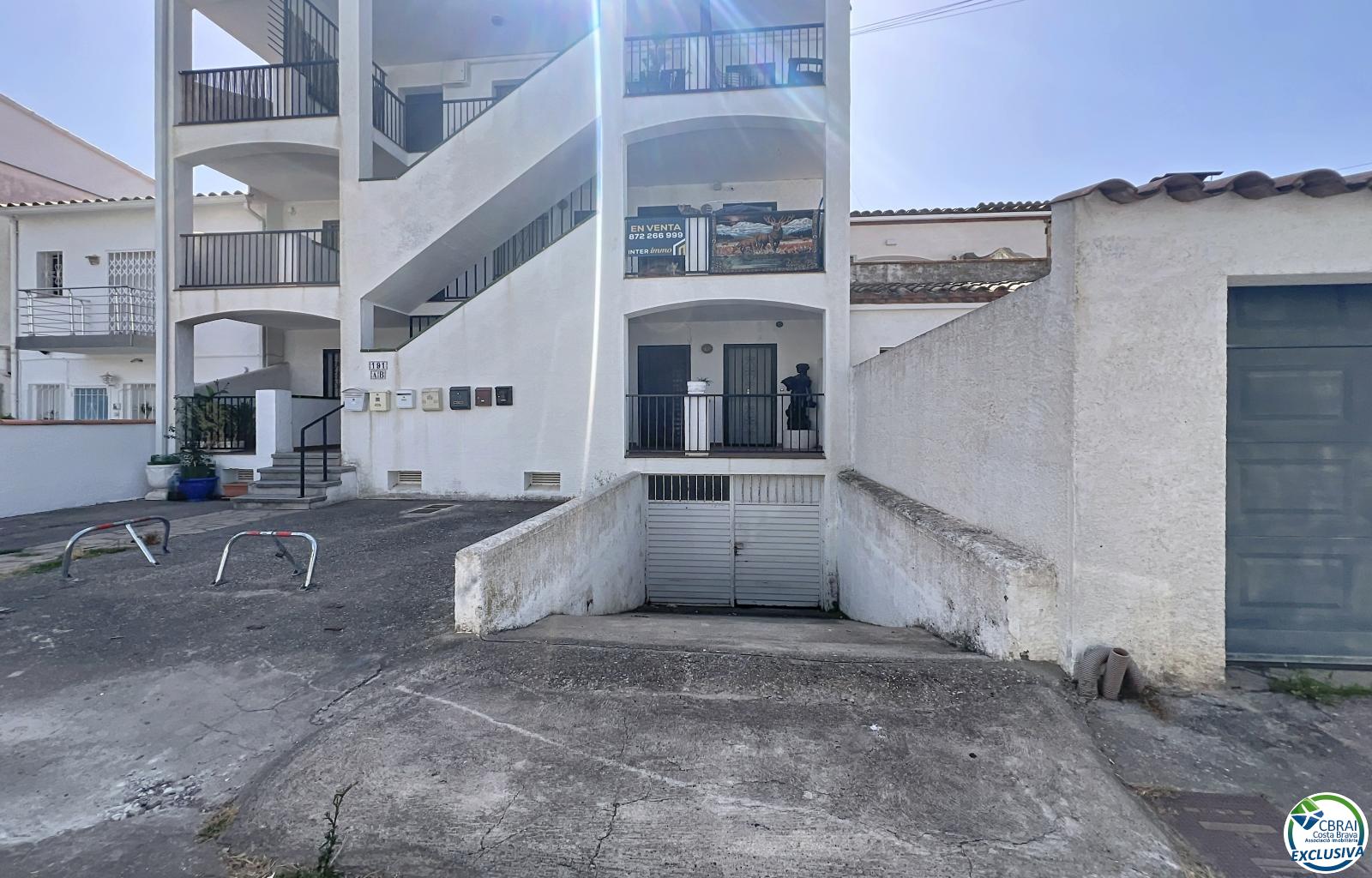 Canal-view apartment with terrace and parking in Empuriabrava - Alberes - Ref. CBR6563 - photo 20