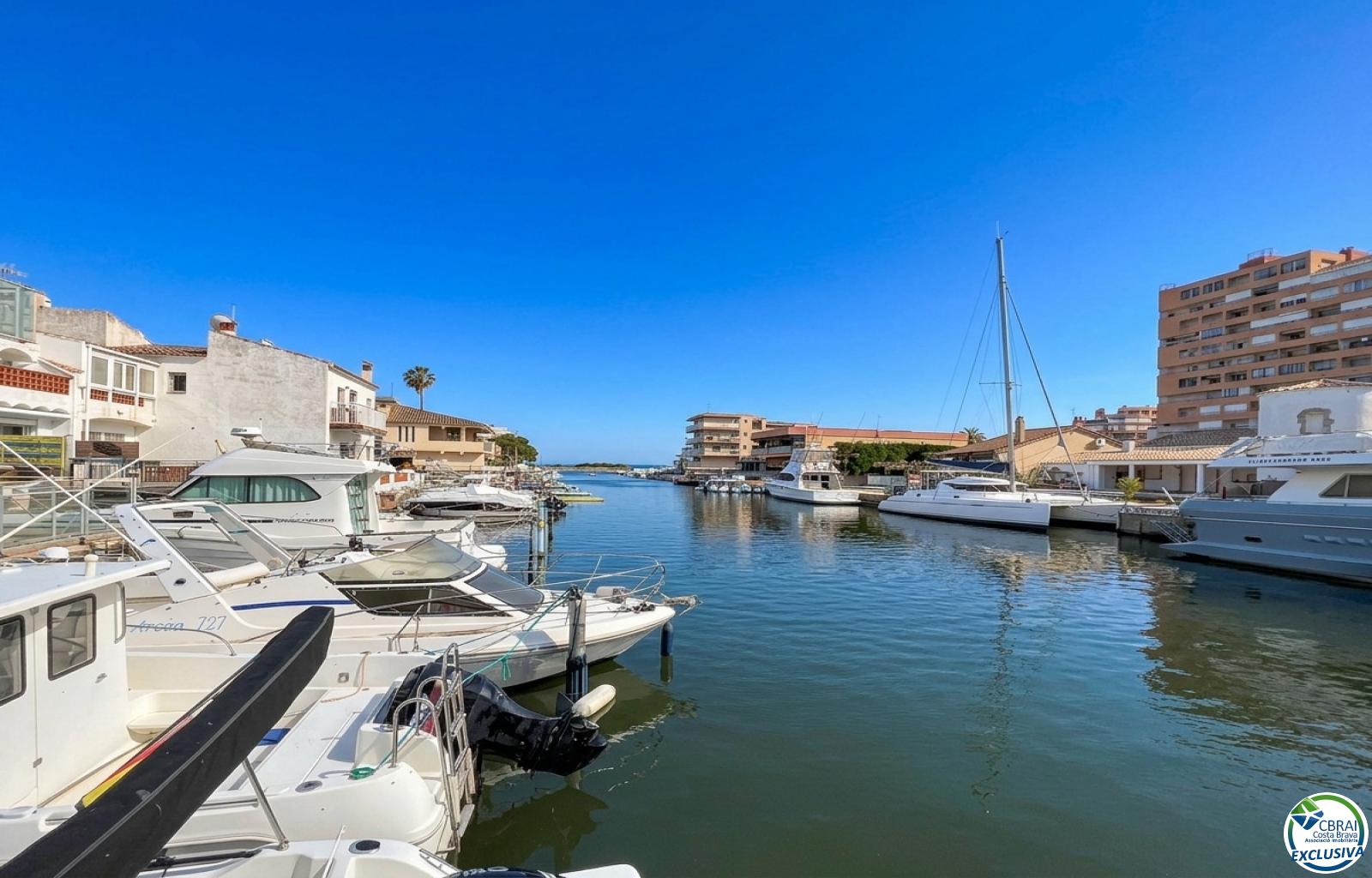 House with moorings 8x3 in Santa Margarita - Roses. - Santa Margarida - Ref. CBR6474 - photo 5