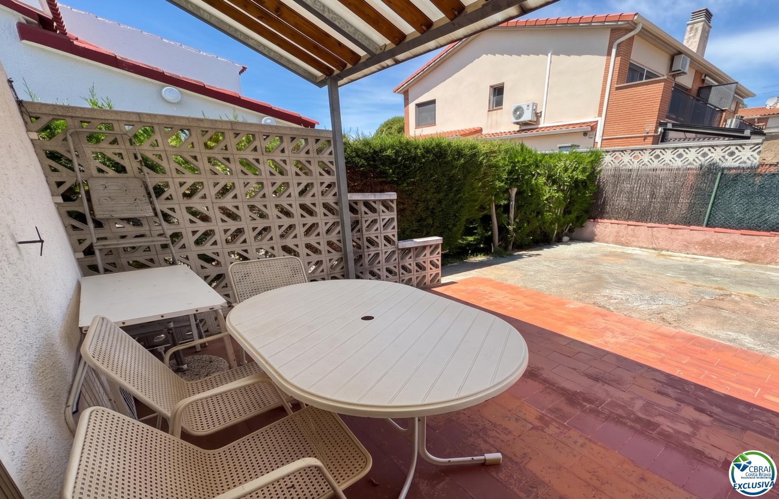 Unique opportunity in Mas Matas, Roses — Semi-detached house with private plot, ready for your renovation project - Mas Mates - Ref. CBR6588 - photo 7