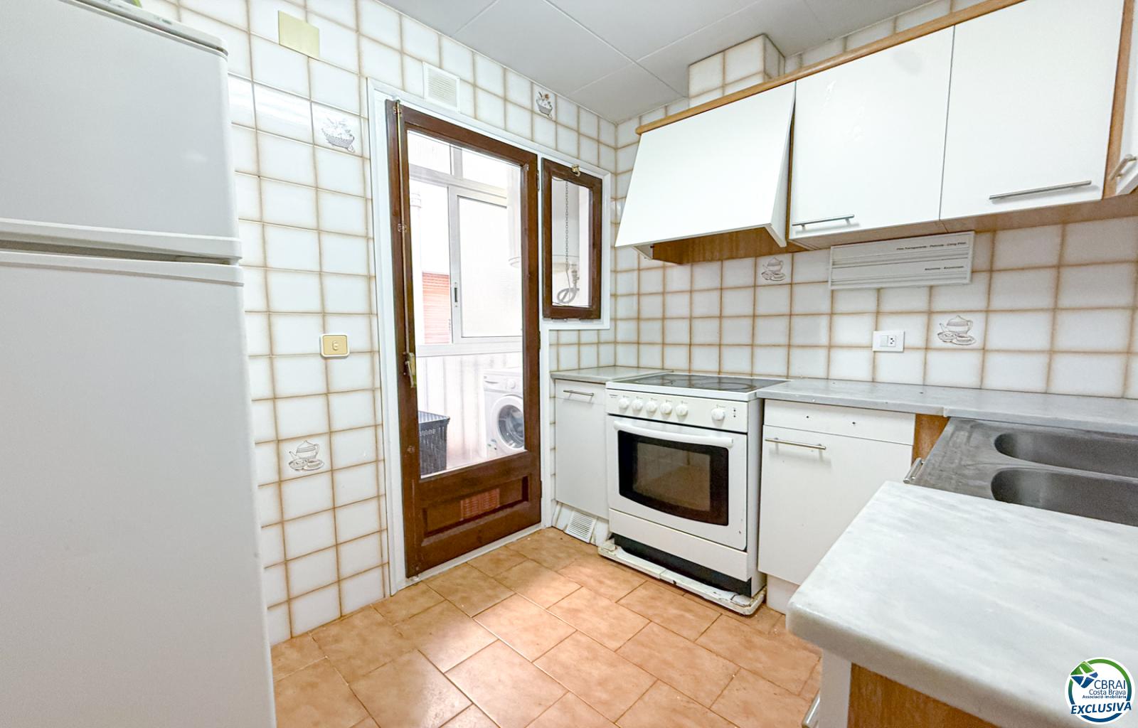 Apartment for Sale in Roses - Centre - Ref. CBR6600 - photo 29