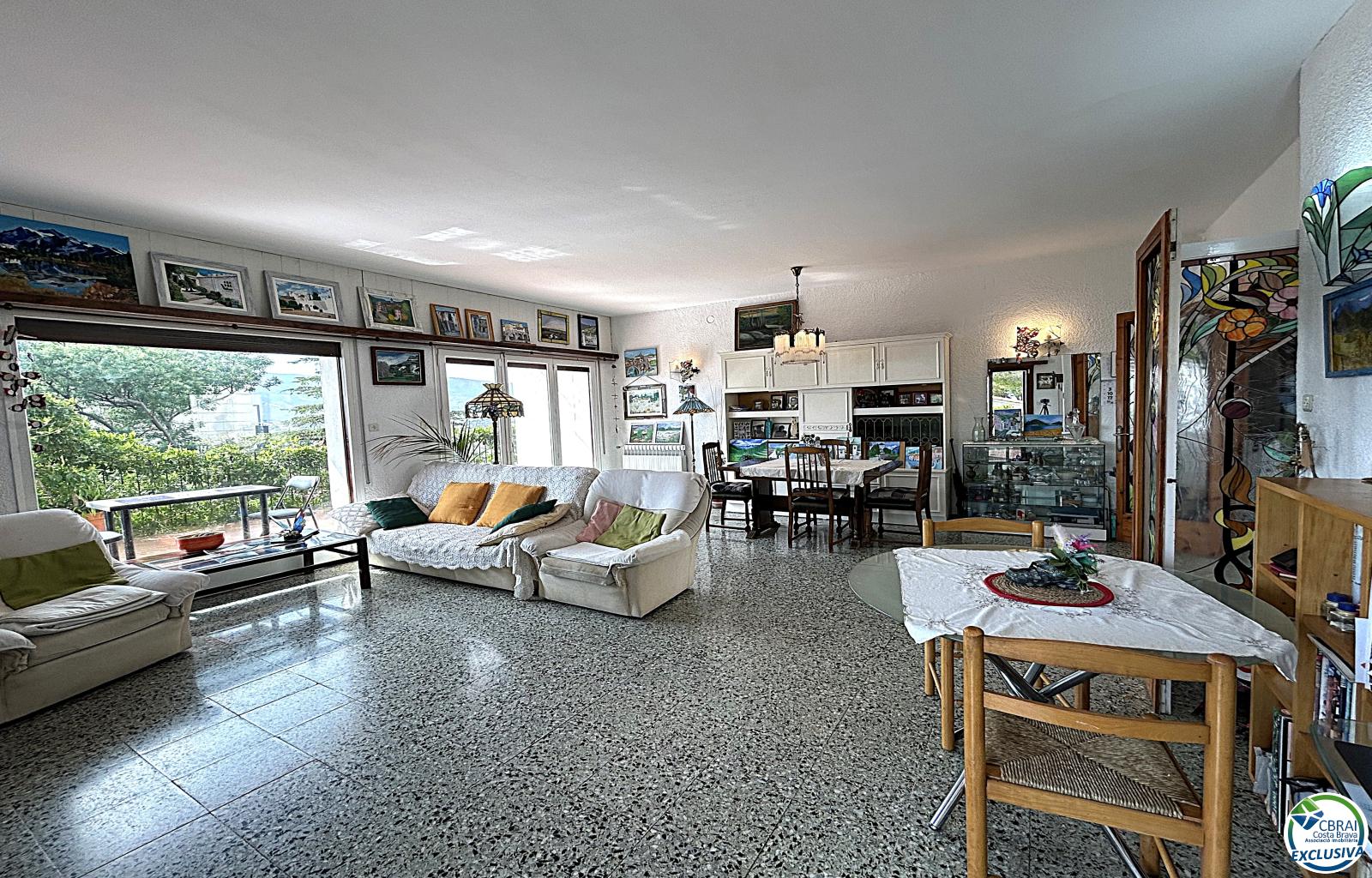 House in Llançà with a tourist license, sea views, and just a few meters from the beach. - Grifeu - Ref. CBR6637 - photo 20