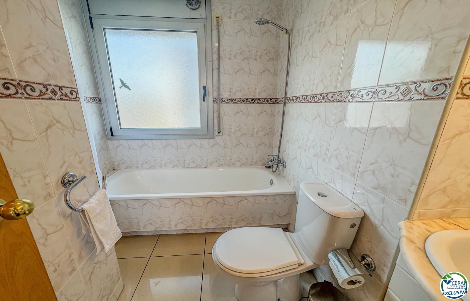 Bright apartment with terrace and sea views in Santa Margarita, Roses - Santa Margarida - Ref. CBR6390 - photo 15