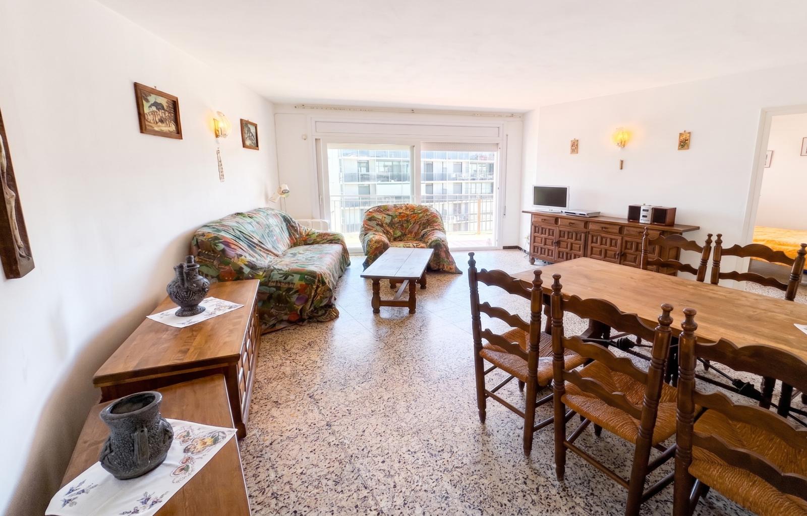 Bright Apartment with Terrace — Top Floor, Santa Margarita, Roses - Santa Margarida - Ref. CBR6592 - photo 6