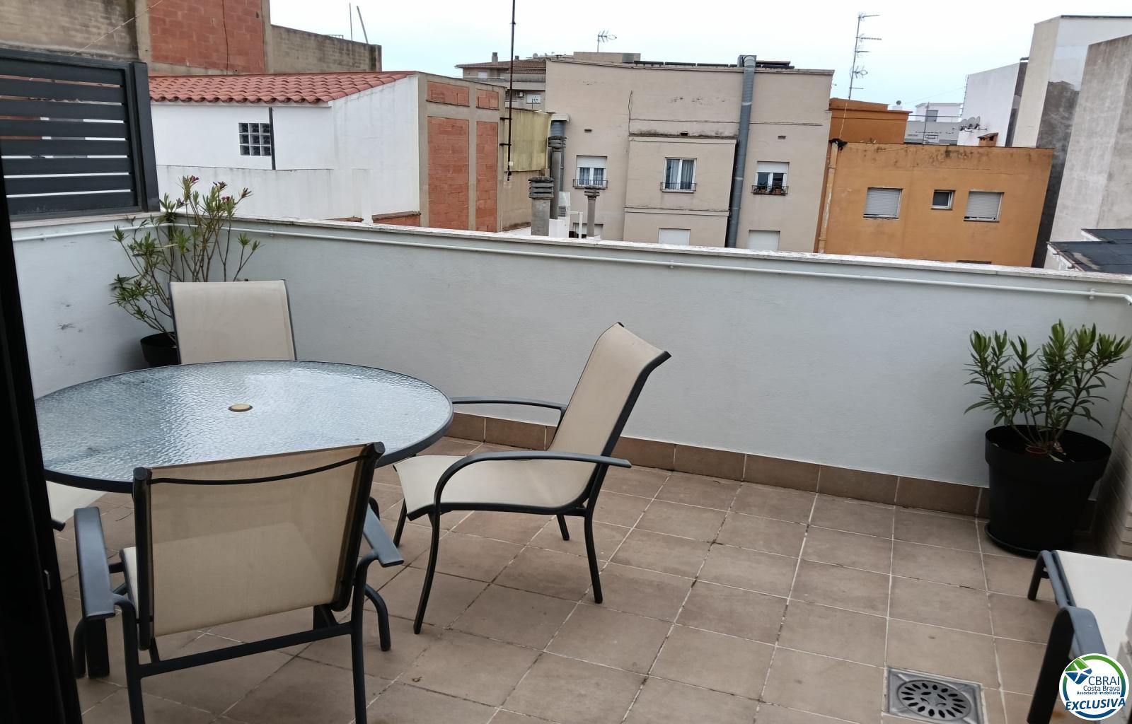 Beautiful top-floor apartment in the center of Rosas - Centre - Ref. CBR6460 - photo 42