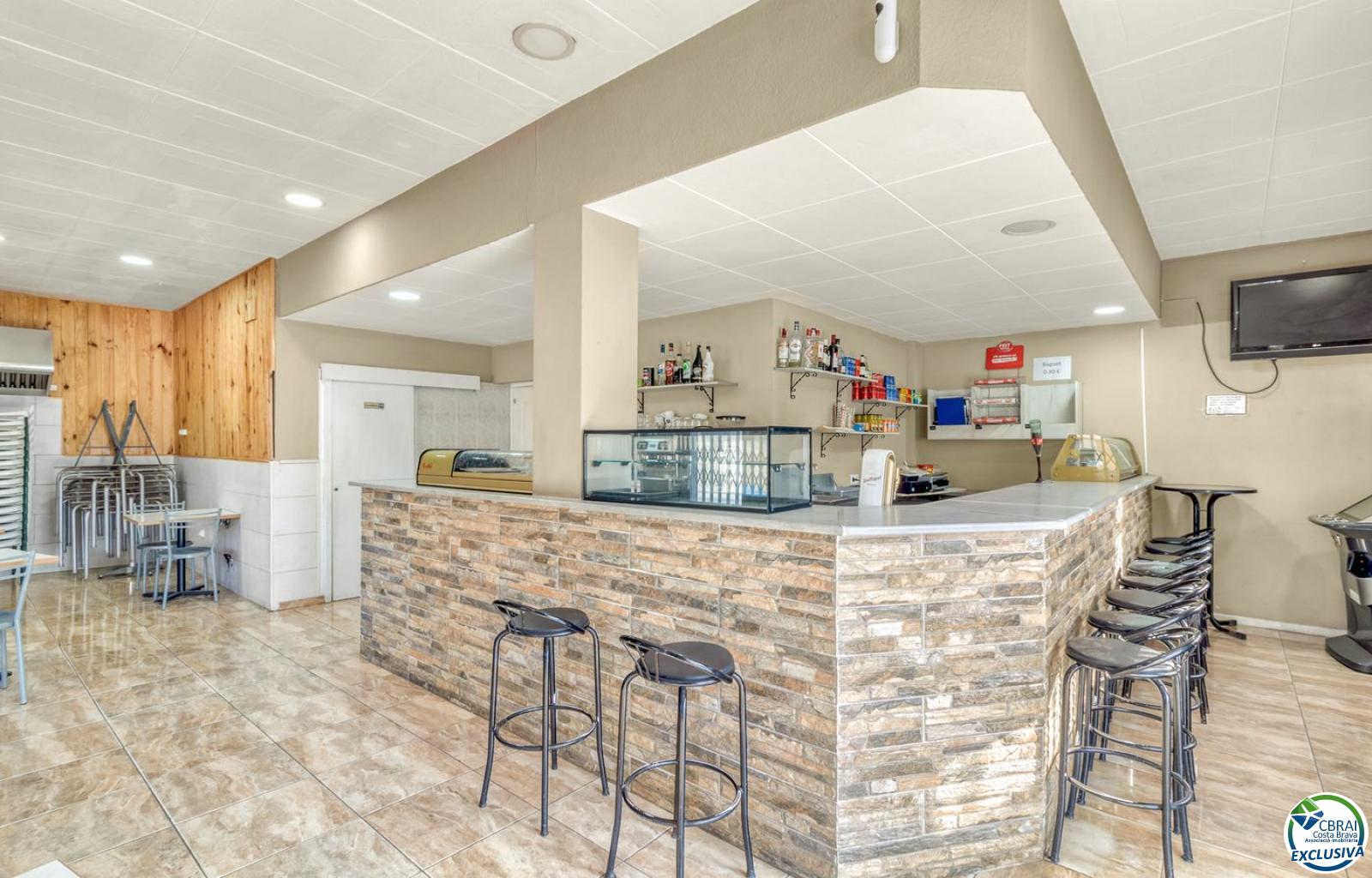 Bar-restaurant for sale - Casc urbà - Ref. CBR6419 - photo 5