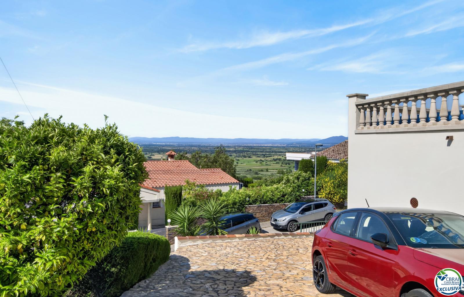 Can Isaac – Insiders know exactly why they want to live here! - Ref. CBR6533 - photo 3