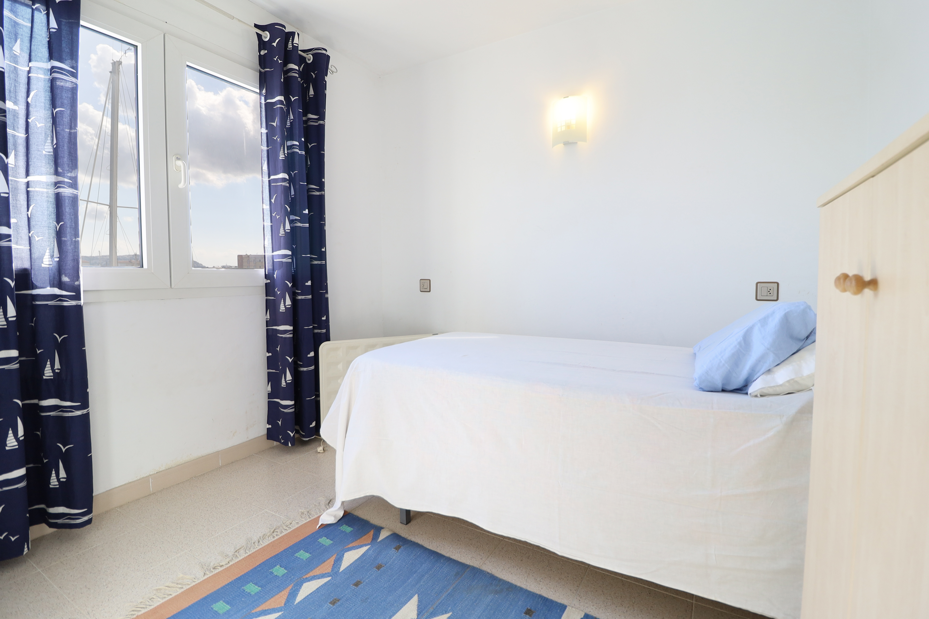 Pis/Apartament - Roses