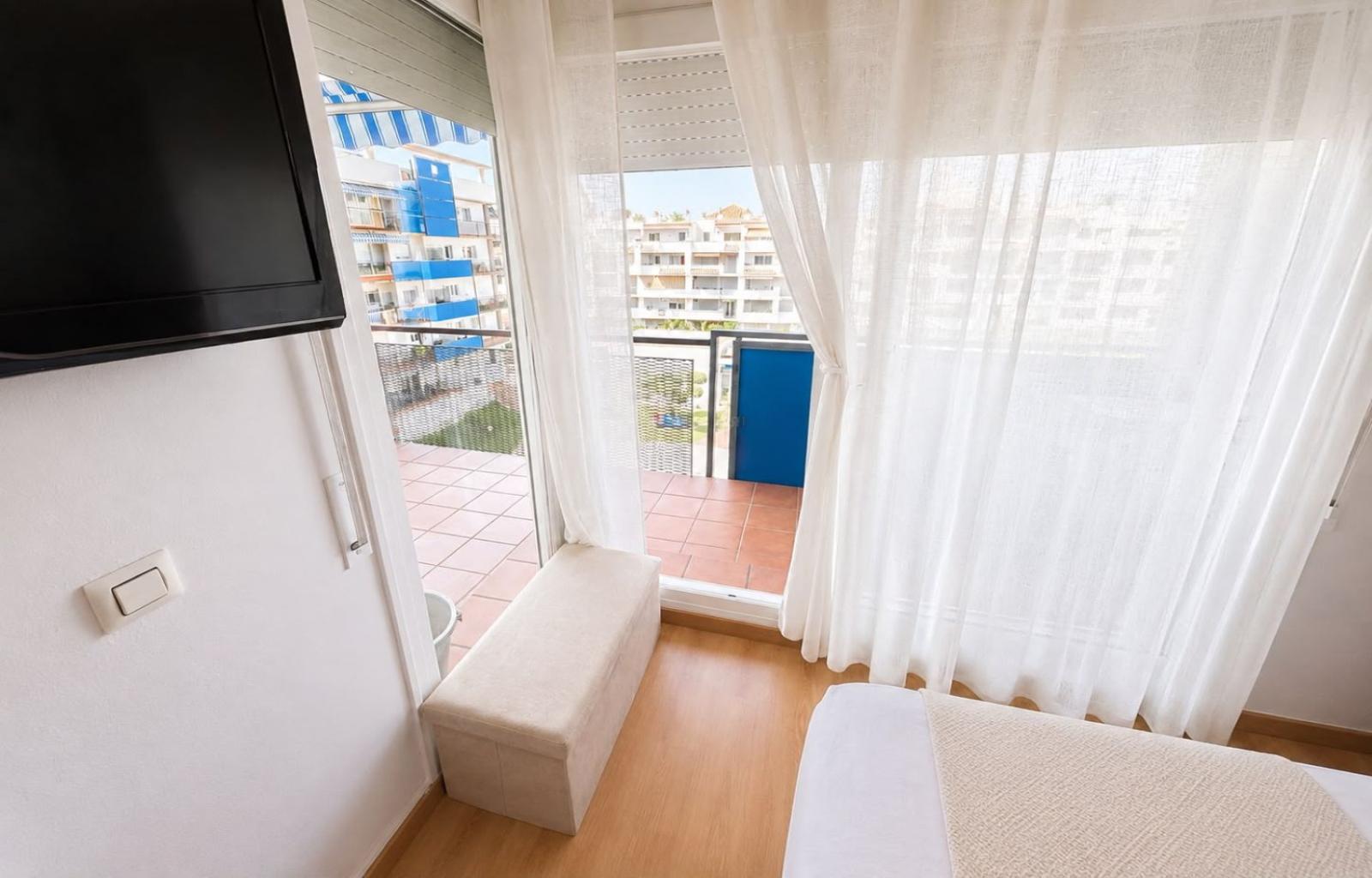 Apartment with pool, spacious terrace, and parking in Santa Margarida (Roses) - Ref. CBR6610 - photo 14