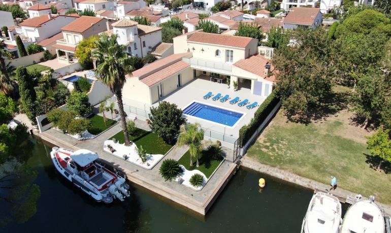 House - Empuriabrava