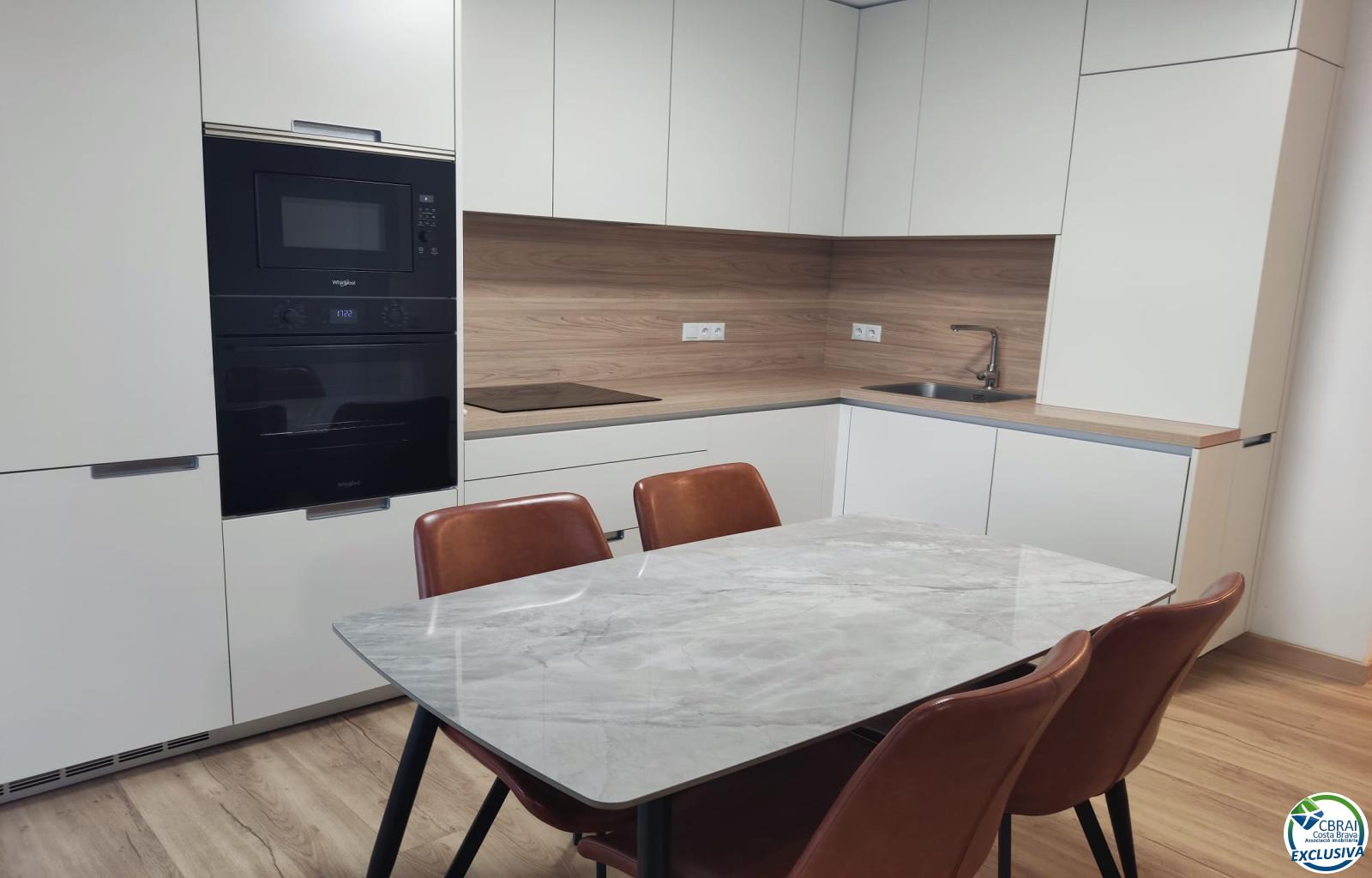 Spectacular studio with elevator and canal views in Santa Margarita. - Santa Margarida - Ref. CBR6666 - photo 6