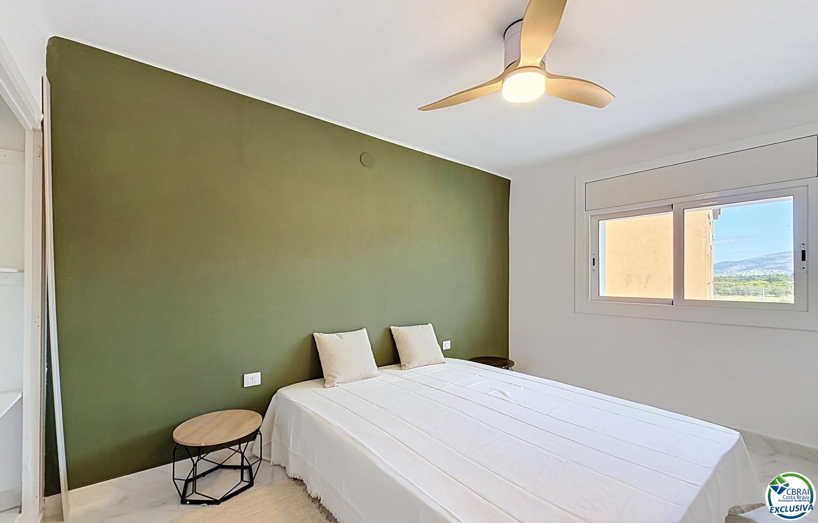 Appartement 2 chambres rénové avec terrasse à Santa Margarida, Rosas - Ref. CBR6684 - photo 16