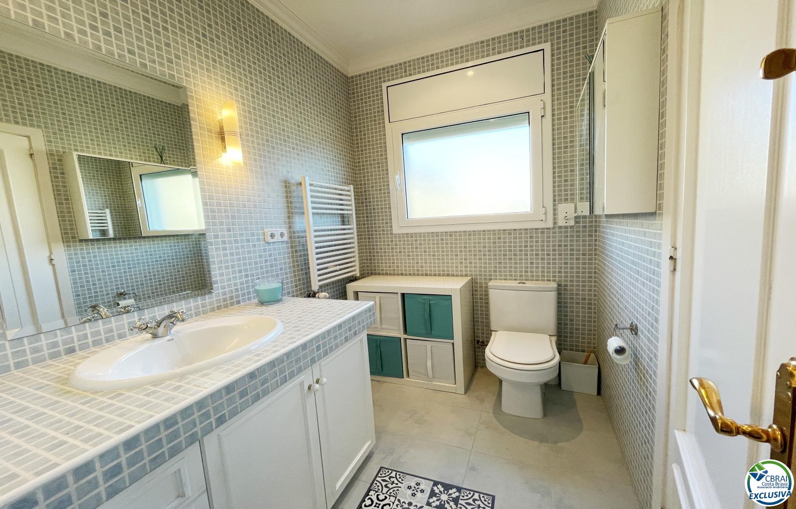 PANORAMIC VILLA WITH SEA VIEWS, PRIVATE POOL AND LARGE PLOT IN MAS FUMATS - Ref. CBR6372 - photo 19