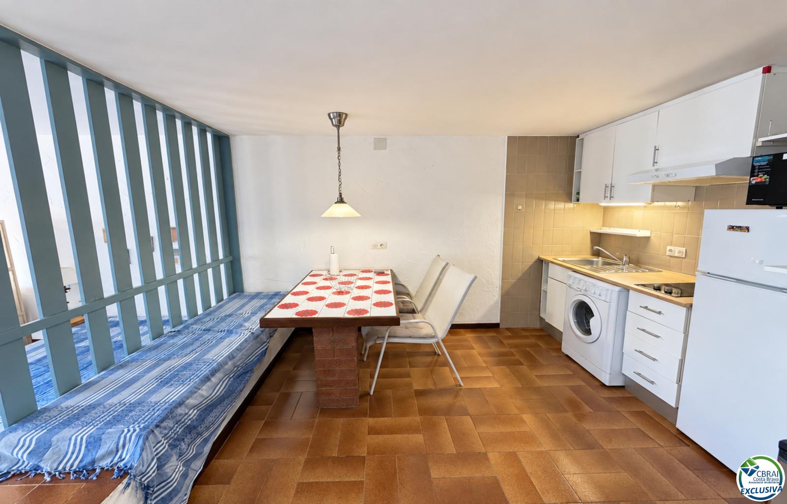 Spacious studio with terrace and tourist licence 80 metres from Santa Margarita beach - Roses - Santa Margarida - Ref. CBR6675 - photo 14