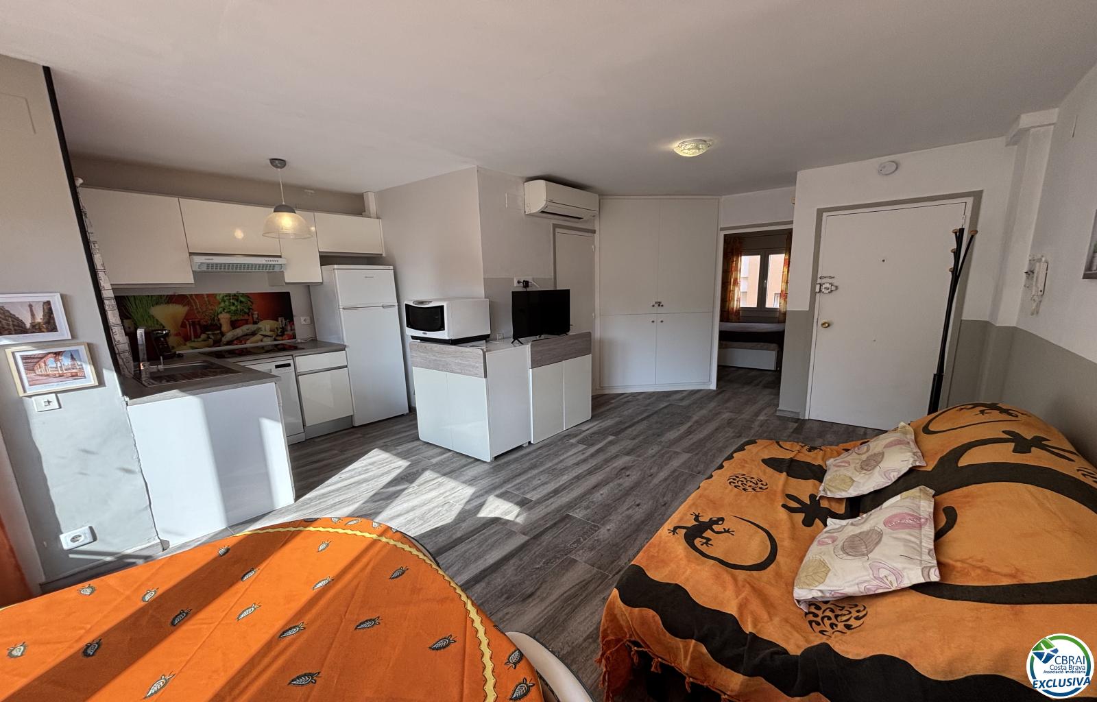 Apartment with terrace and swimming pool in Empuriabrava - Gran reserva - Ref. CBR6545 - photo 4