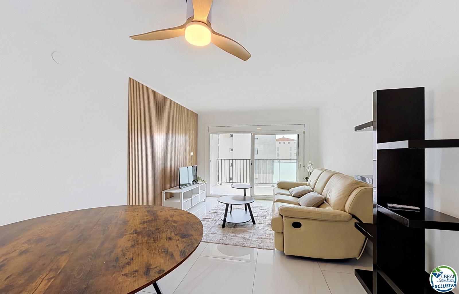 Appartement 2 chambres rénové avec terrasse à Santa Margarida, Rosas - Ref. CBR6684 - photo 13