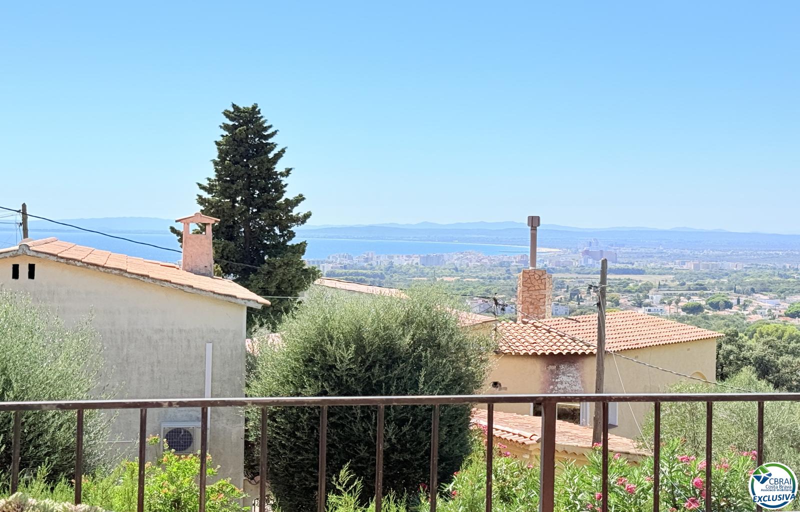 Small house with sea views and terrace in Mas Fumats, Roses - Ref. CBR6646 - photo 2
