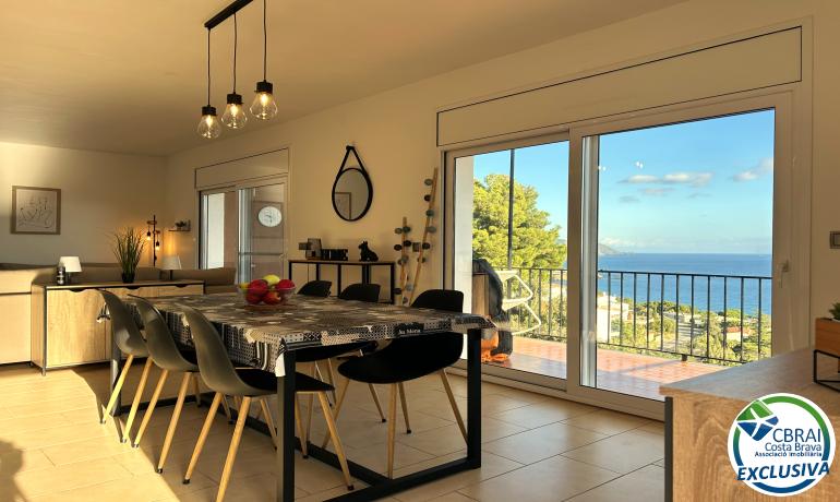 для продажиапартаменты Llançà