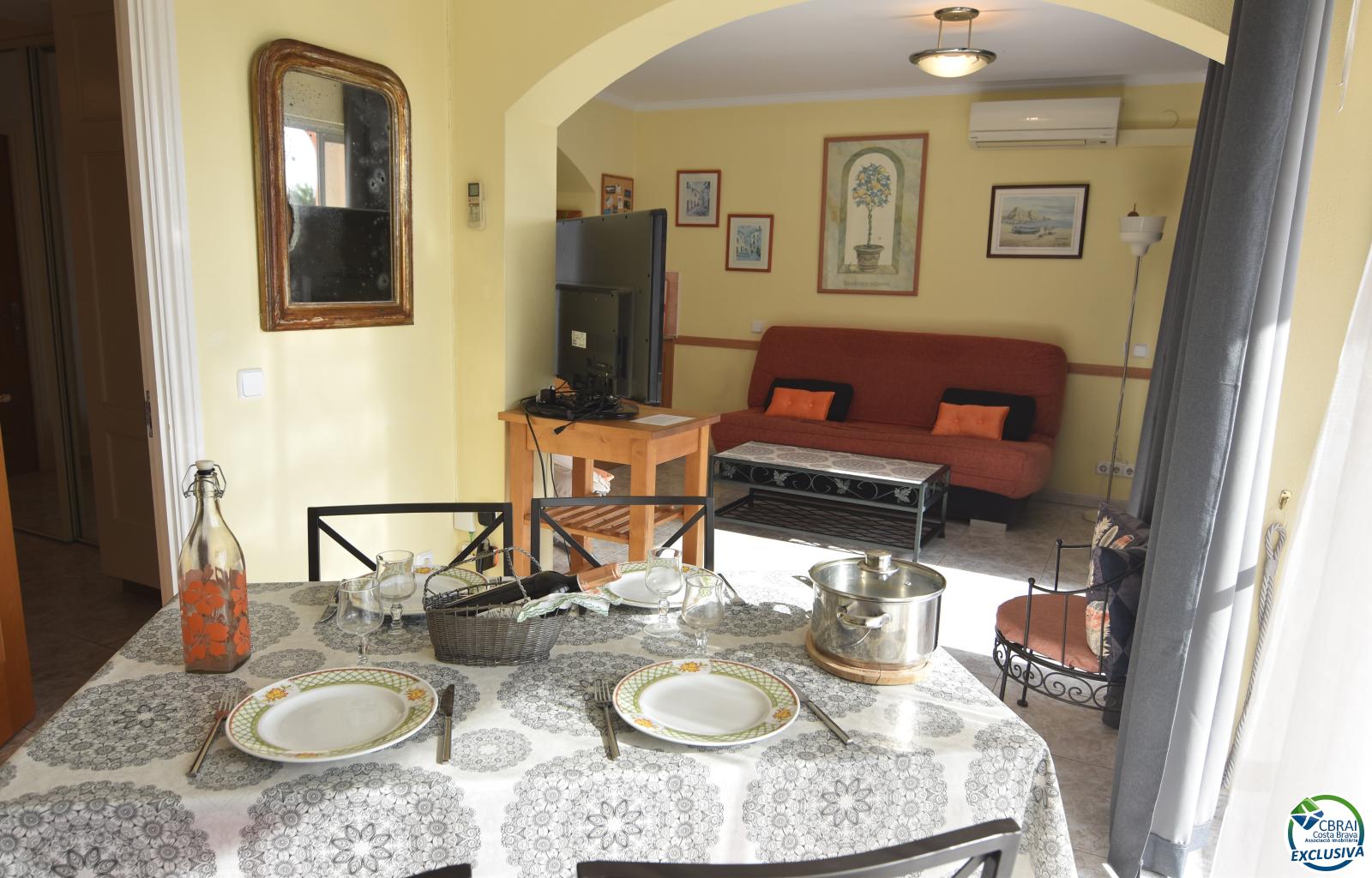 Apartment with tourist license in Santa Margarita, Roses, with terrace and communal swimming pools. - Santa Margarida - Ref. CBR6476 - photo 10