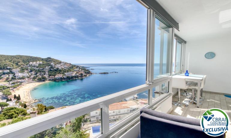 for saleFlat/Apartment Roses