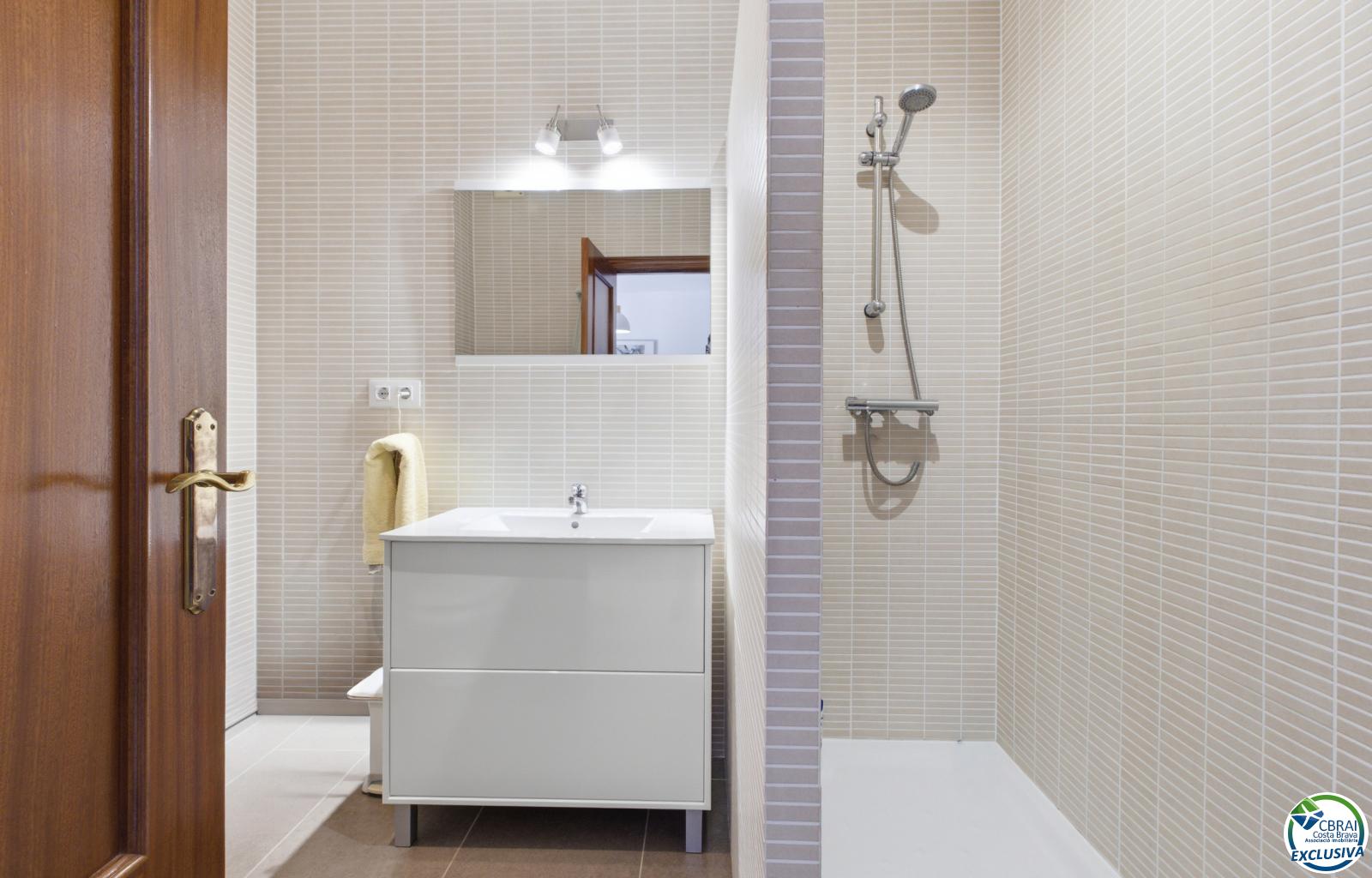 Can Isaac – Insiders know exactly why they want to live here! - Ref. CBR6533 - photo 19