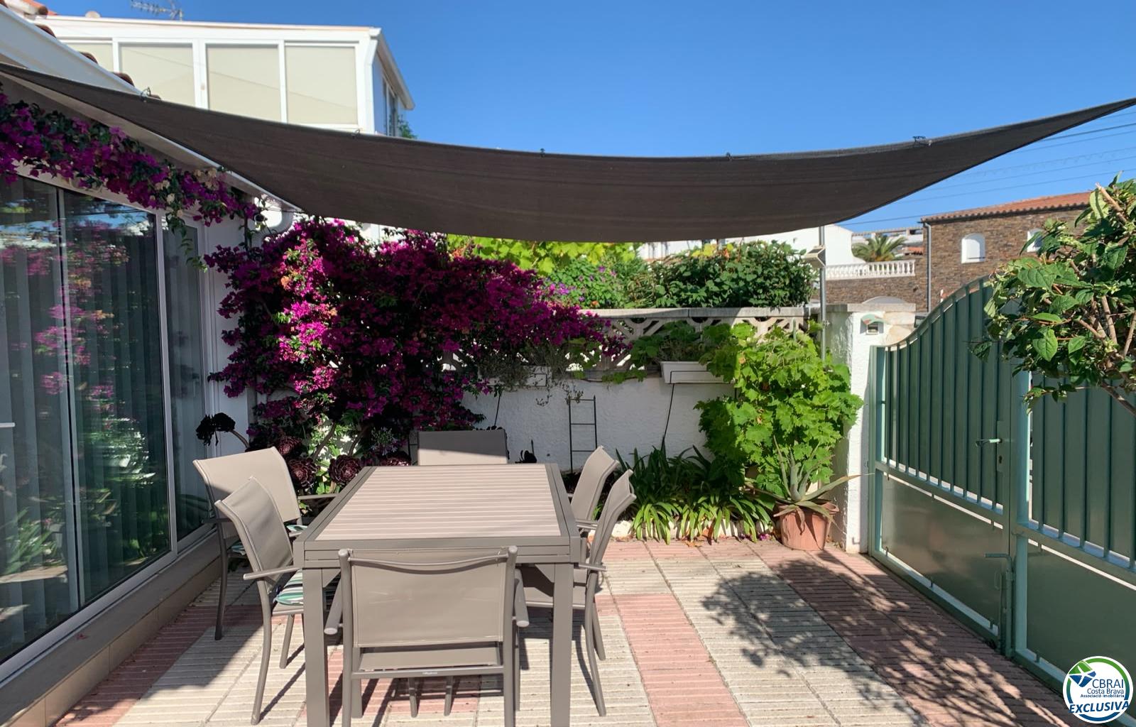 Beautiful 3 bedroom house with garden in Santa Margarita-Roses - Santa Margarida - Ref. CBR6417