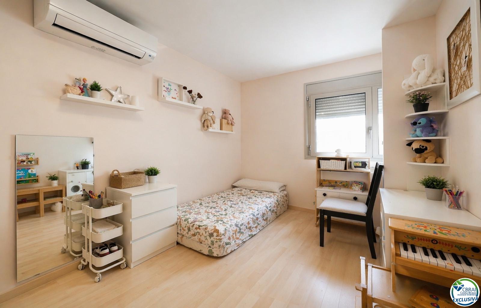 Penthouse duplex with large terrace and parking in central Roses - Centre - Ref. CBR6427 - photo 11