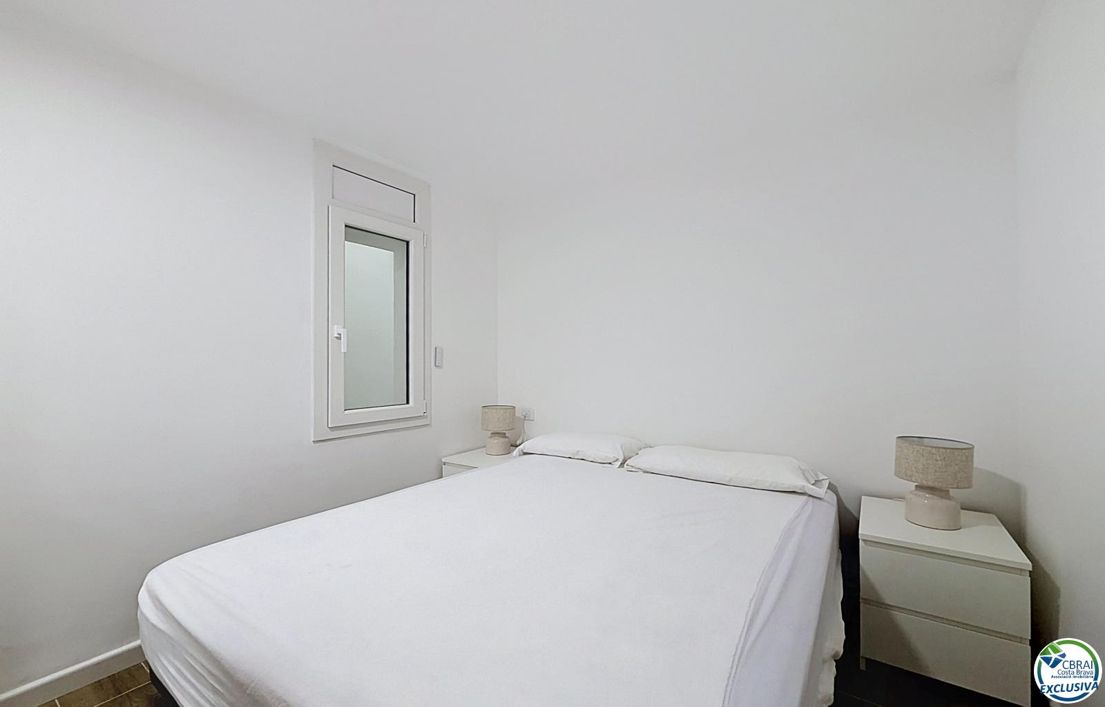 Renovated apartment with tourist license in the center of Rosas, 150m from the beach - Centre - Ref. CBR6548 - photo 5
