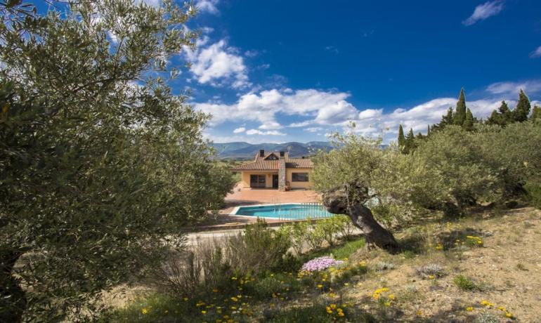 Magnifique maison sur un terrain de 2 hectares à Sant Climent Sescebes