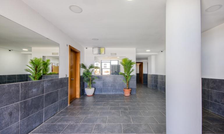 Charming apartment with sea views, just steps from the beach