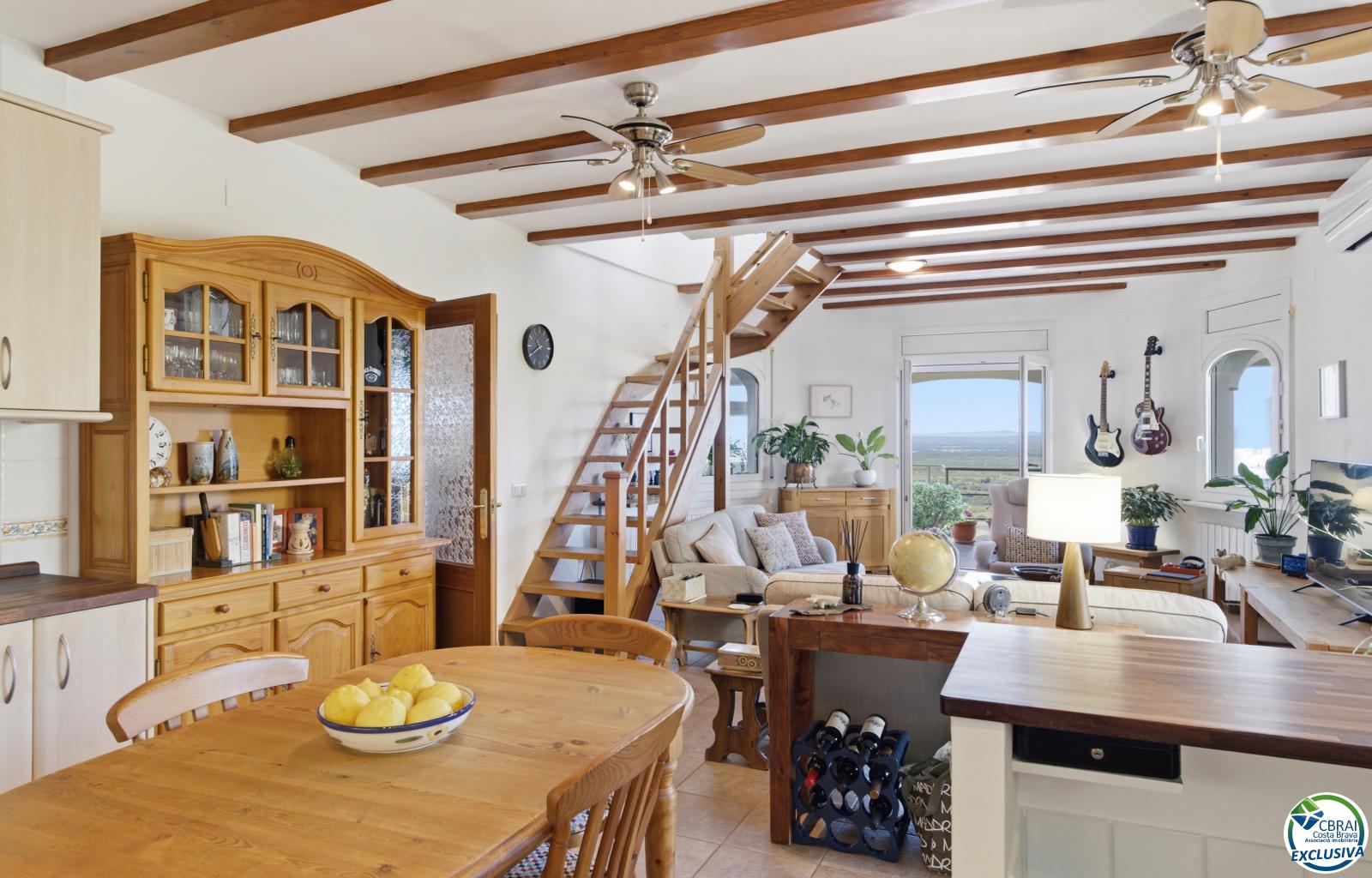 Can Isaac – Insiders know exactly why they want to live here! - Ref. CBR6533 - photo 9